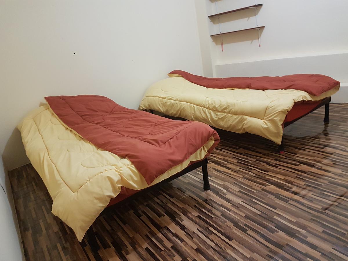 Bar 184 Party Hostel (Adults Only) Τσιανγκ Ράϊ Εξωτερικό φωτογραφία
