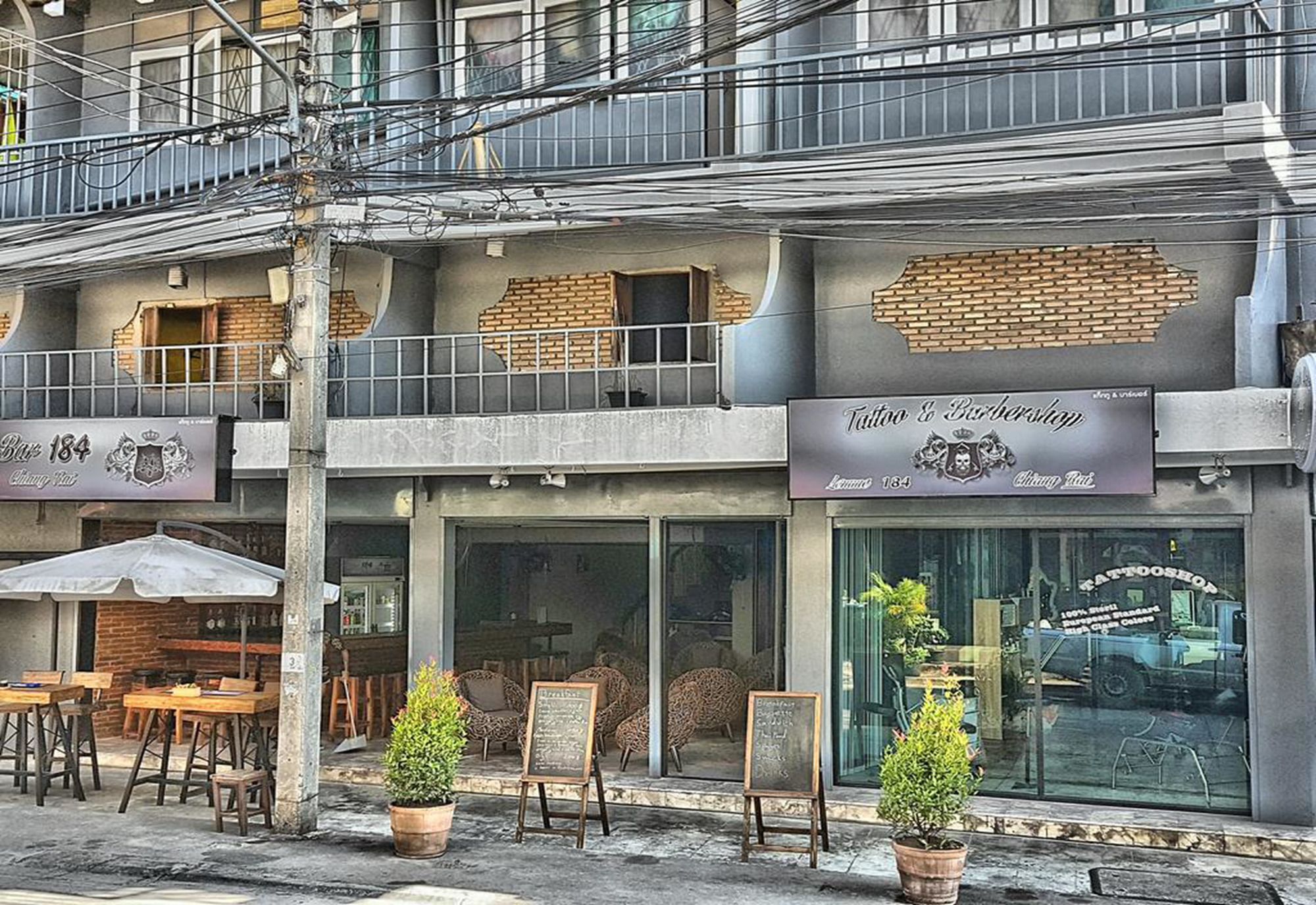 Bar 184 Party Hostel (Adults Only) Τσιανγκ Ράϊ Εξωτερικό φωτογραφία