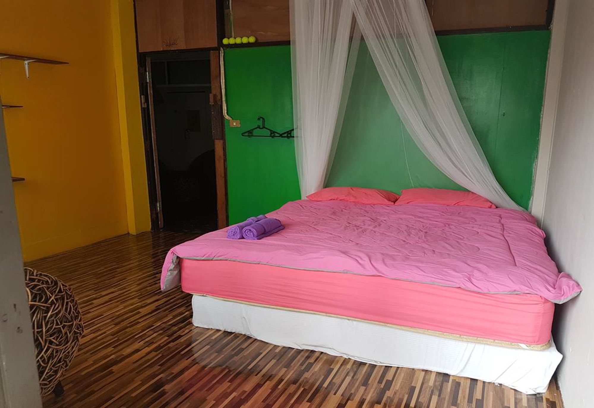 Bar 184 Party Hostel (Adults Only) Τσιανγκ Ράϊ Εξωτερικό φωτογραφία